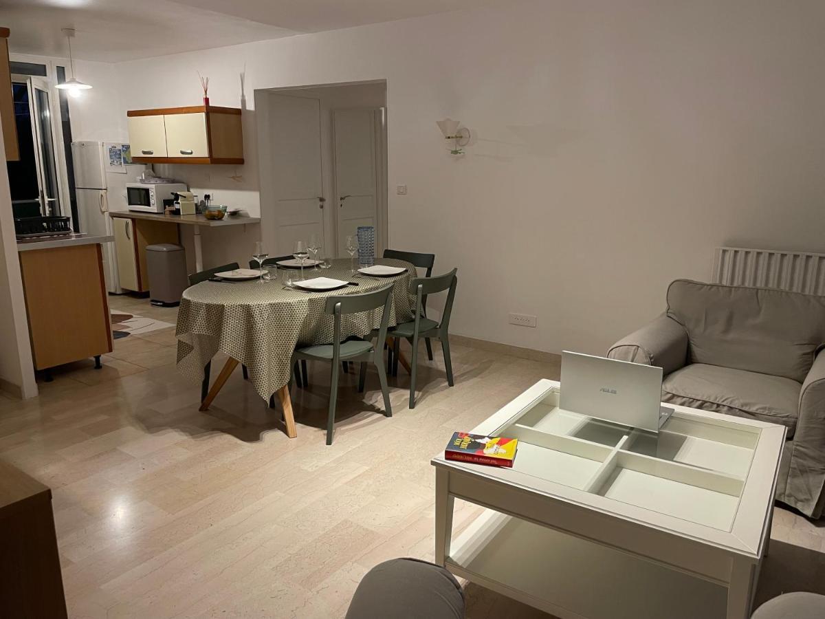 Appartement Les Pieds Dans L'Eau Saint-Mandrier-sur-Mer Esterno foto